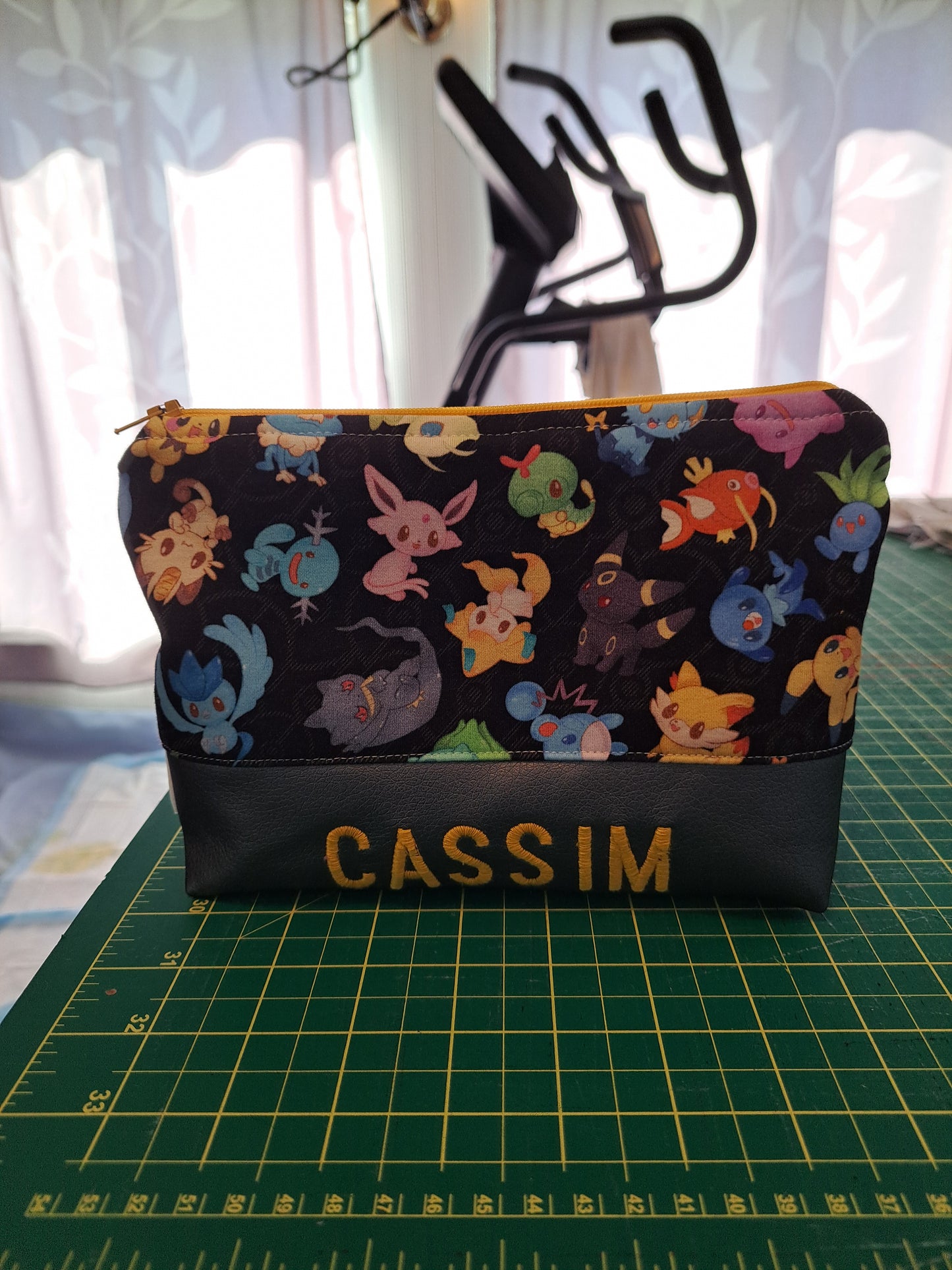 Trousse personnalisée PETITE- SUR DEMANDE