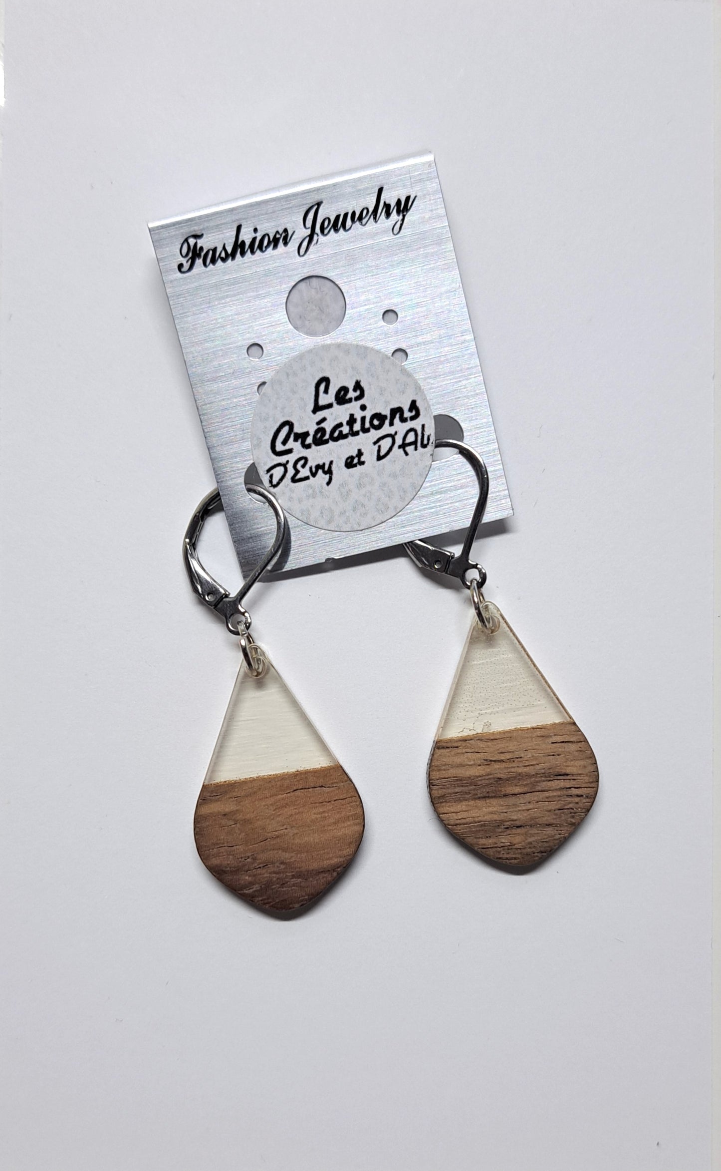 Boucles D'oreille d'Evy -Pendantes Bois et époxy (plusieurs modèles)